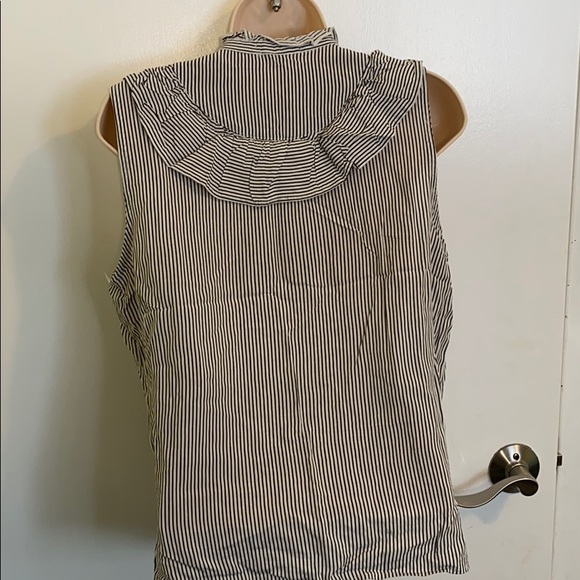 Passport top - Picture 4 of 4